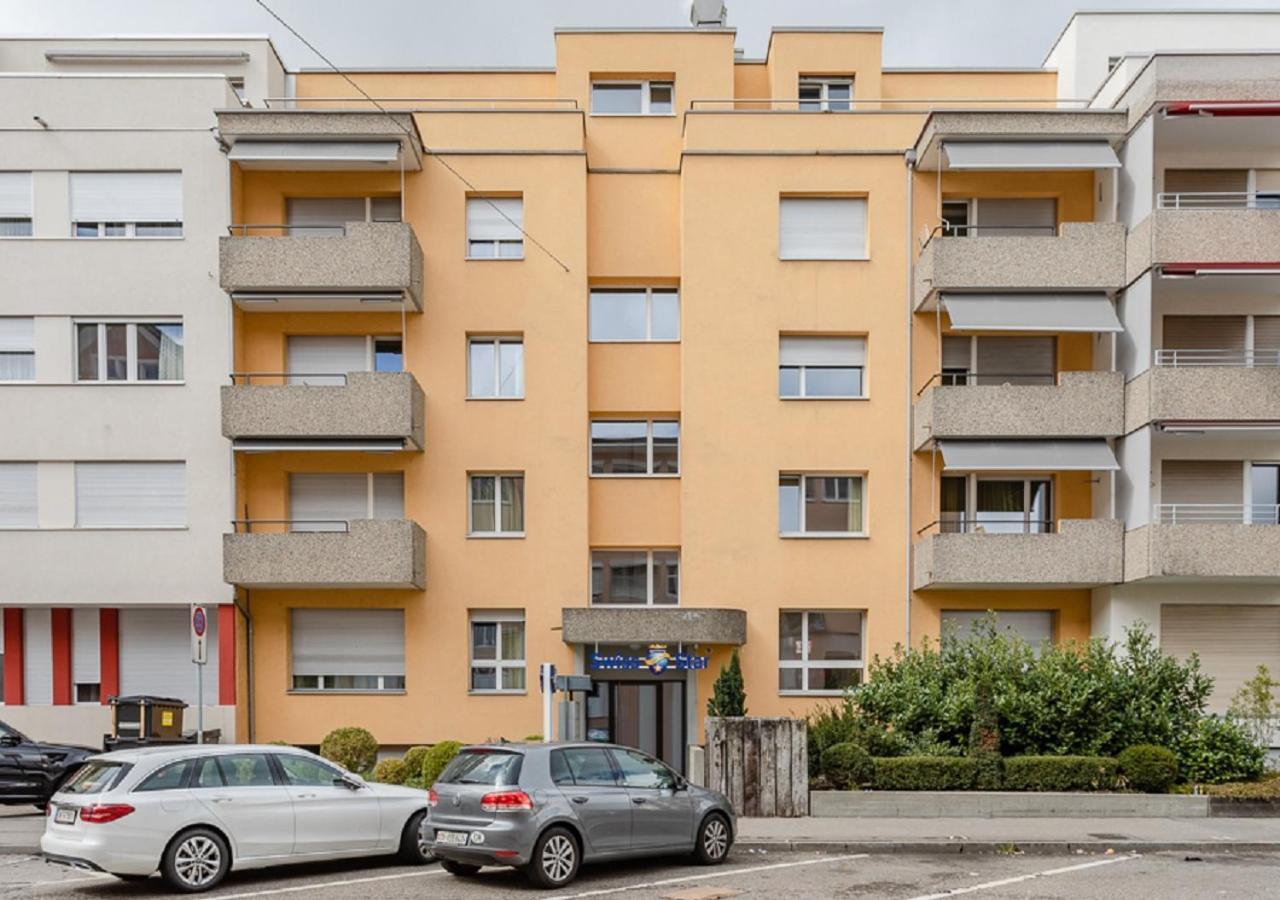 Swiss Star District 11 - Self Check-In Appartement Zürich Buitenkant foto